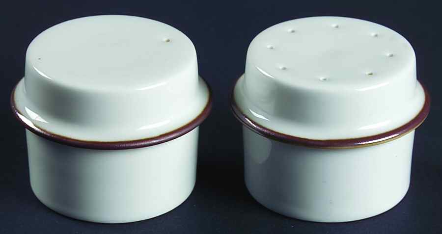 Domino Salt & Pepper Set by Royal Copenhagen-1