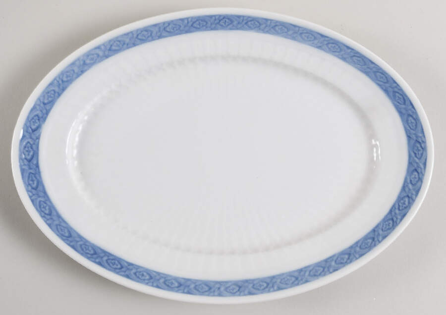 Fan Service Blue 11" Oval Serving Platter by Royal Copenhagen-1