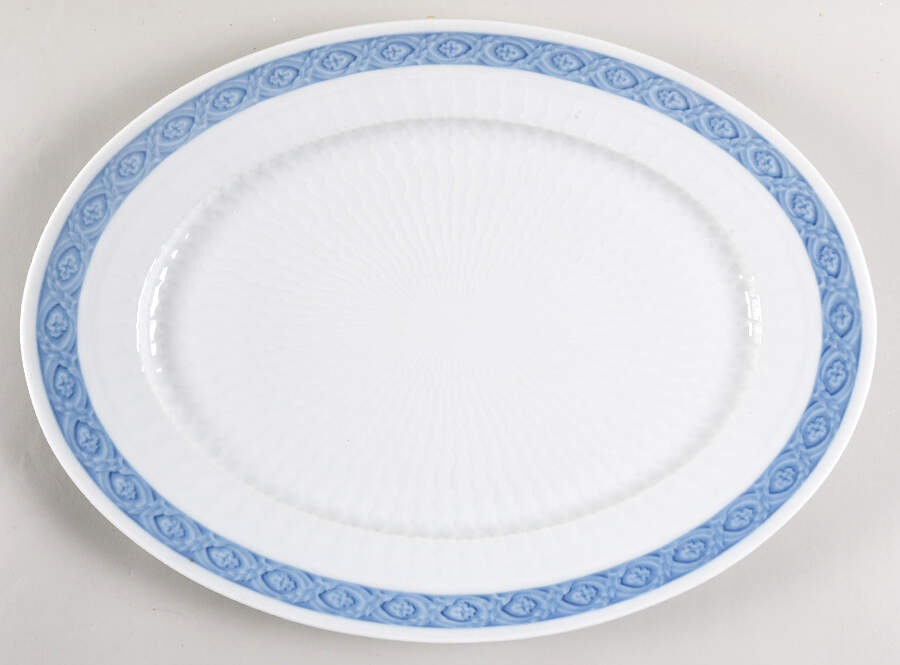 Fan Service Blue 16" Oval Serving Platter by Royal Copenhagen-1