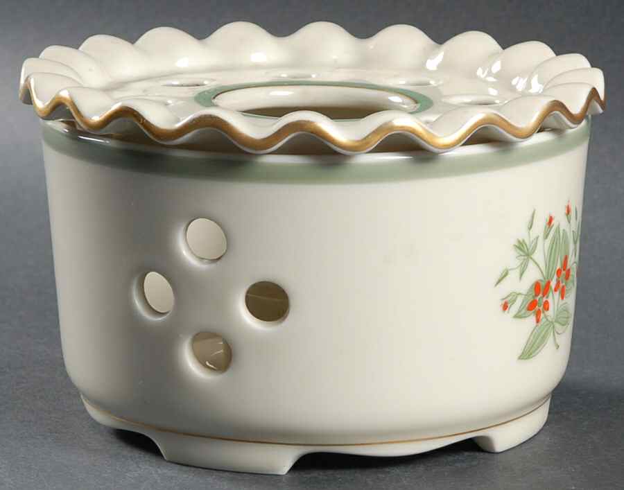 Fensmark 2 Piece Warmer Stand by Royal Copenhagen-1