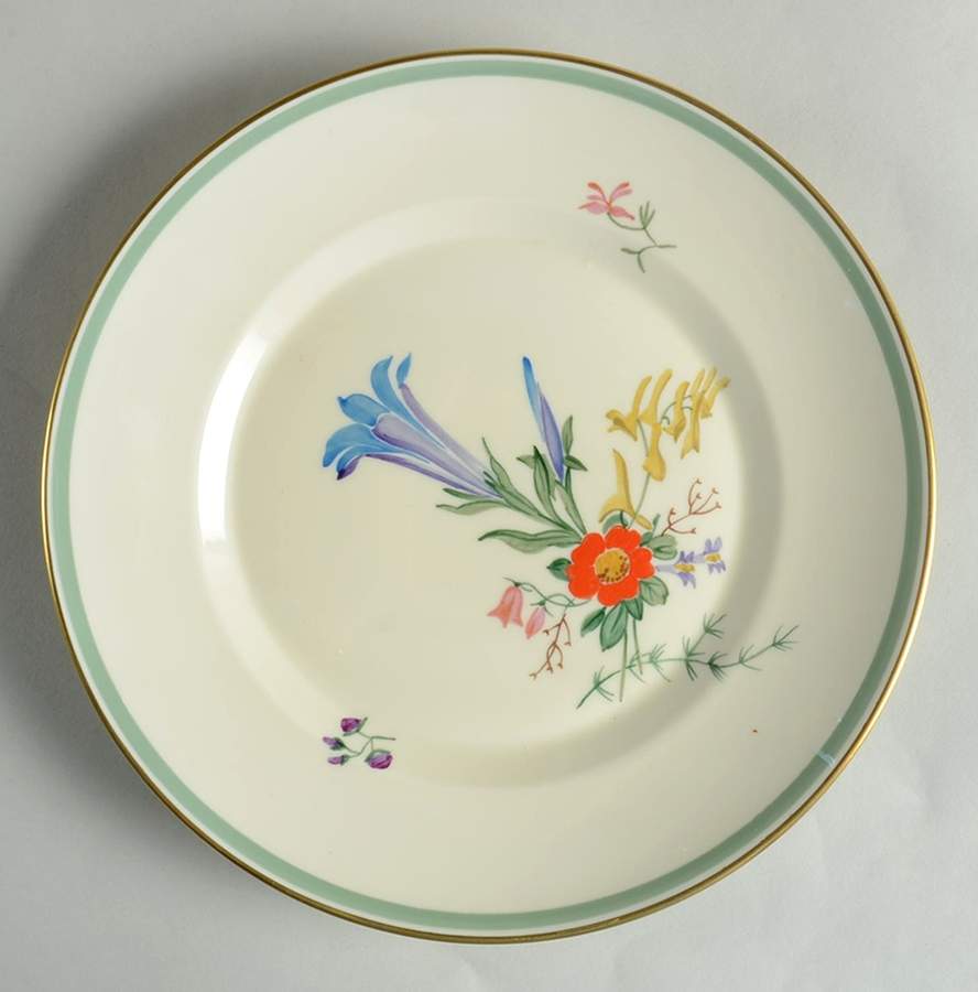 Fiesta Luncheon Plate by Royal Copenhagen-1