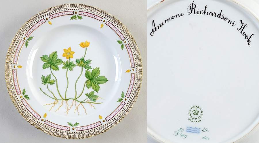 Flora Danica (1961 To Current) Dinner Plate-Anemone Richardson Hook. by Royal Copenhagen-1