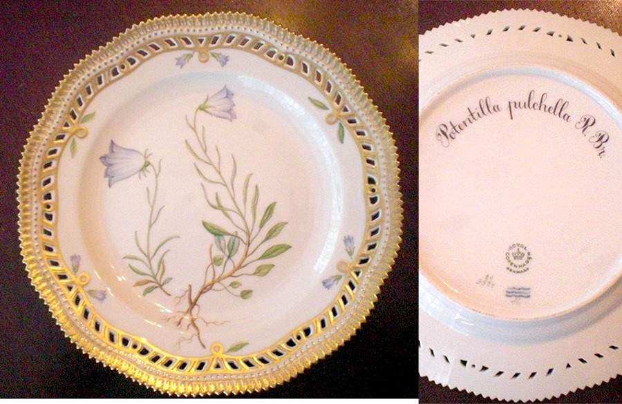 Flora Danica (1961 To Current) 9" Pierced Luncheon Plate/Fruit Std-Campanula rotu by Royal Copenhagen-1