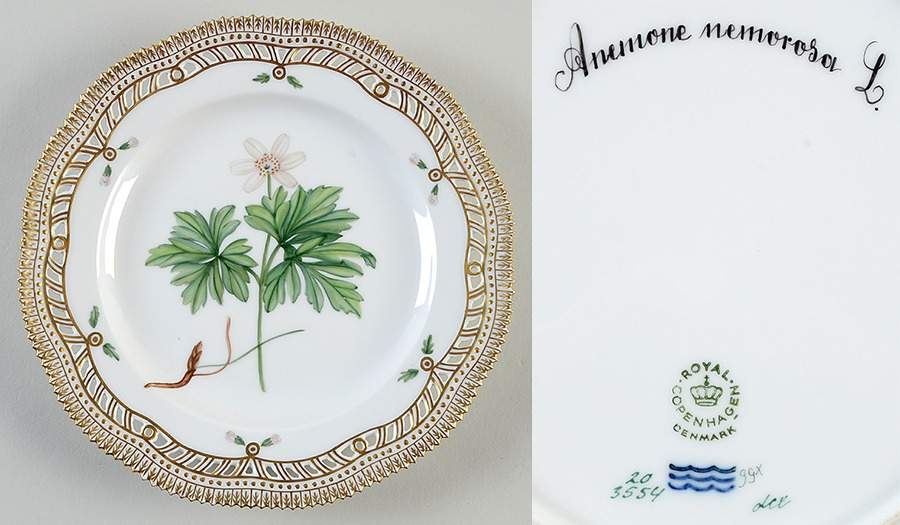 Flora Danica (1961 To Current) 9" Pierced Luncheon Plate/Fruit Std-Anemone nemoro by Royal Copenhagen-1