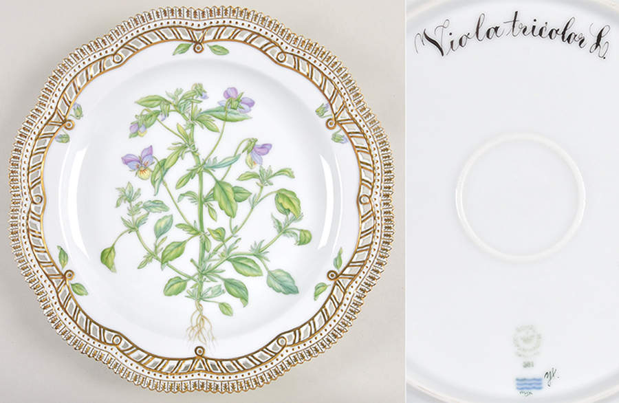 Flora Danica (1961 To Current) 11" Round Pierced Platter-Viola Tricolor L. by Royal Copenhagen-1
