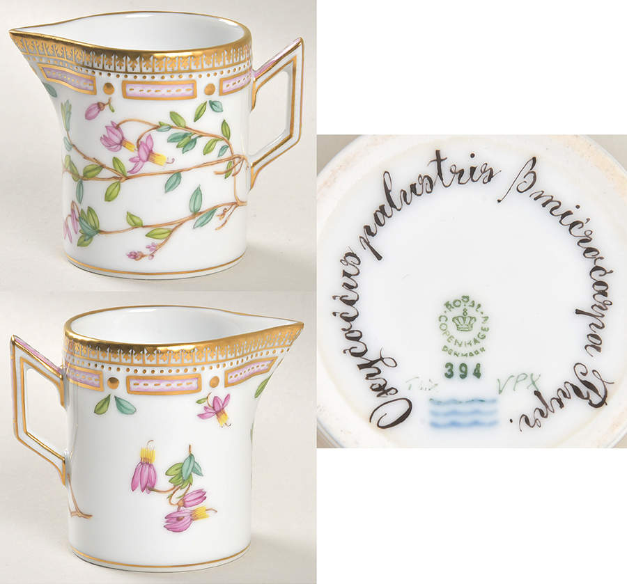 Flora Danica (1961 To Current) Creamer-Oxycoccus palustris Bmicro carpor by Royal Copenhagen-1