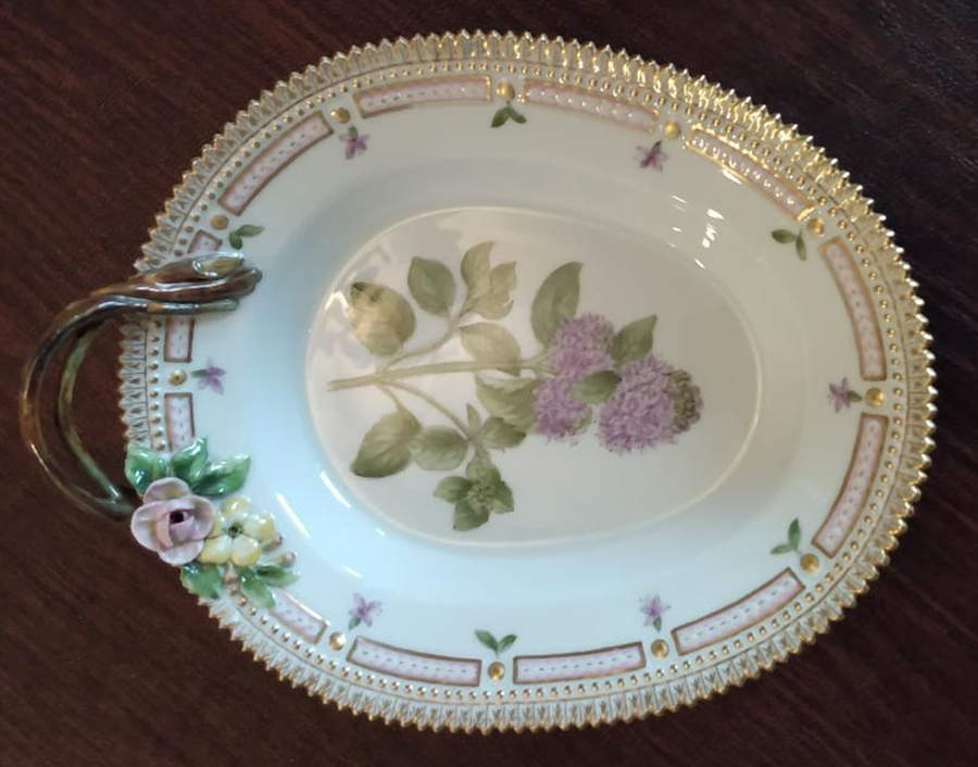Flora Danica (1961 To Current) 8" Oval Handled Pickle/Accent-Mentha aquatica L ca by Royal Copenhagen-1