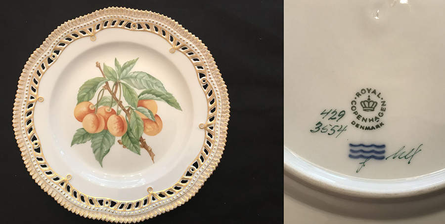 Flora Danica (1961 To Current) 9" Pierced Luncheon Plate/Fruit Stand-Apricots by Royal Copenhagen-1