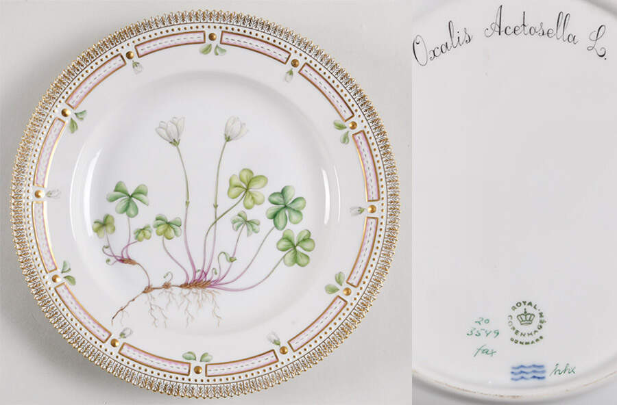 Flora Danica (1961 To Current) Dinner Plate-Oxalis Acetosella L. by Royal Copenhagen-1