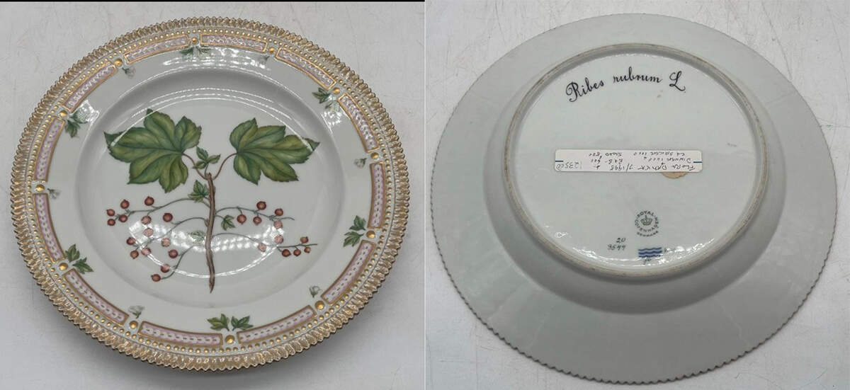 Flora Danica (1961 To Current) Dinner Plate-Ribes rubrum L by Royal Copenhagen-1