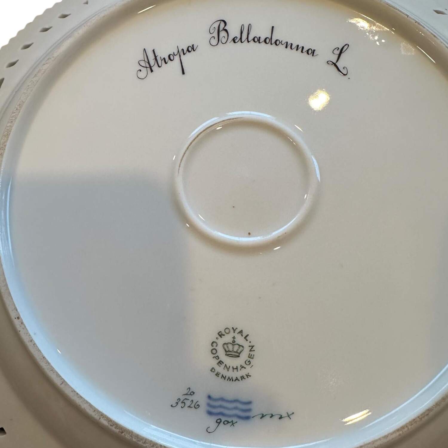 Flora Danica (1961 To Current) 10" Round Pierced Platter-Atropa Belladonna L. by Royal Copenhagen-1