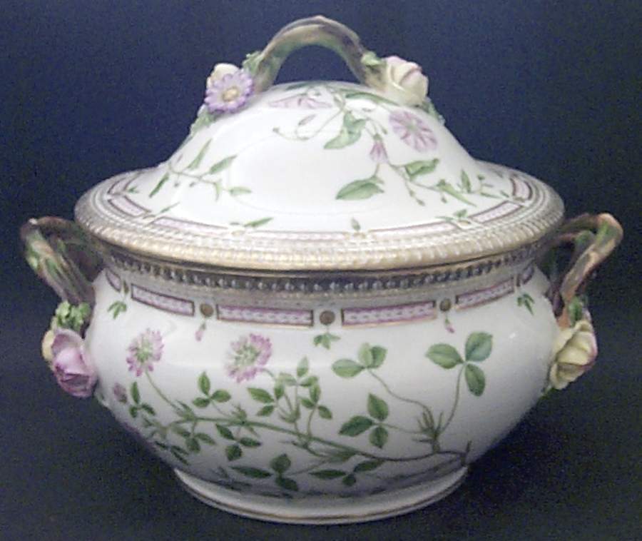 Flora Danica (1961 To Current) Tureen & Lid by Royal Copenhagen-1