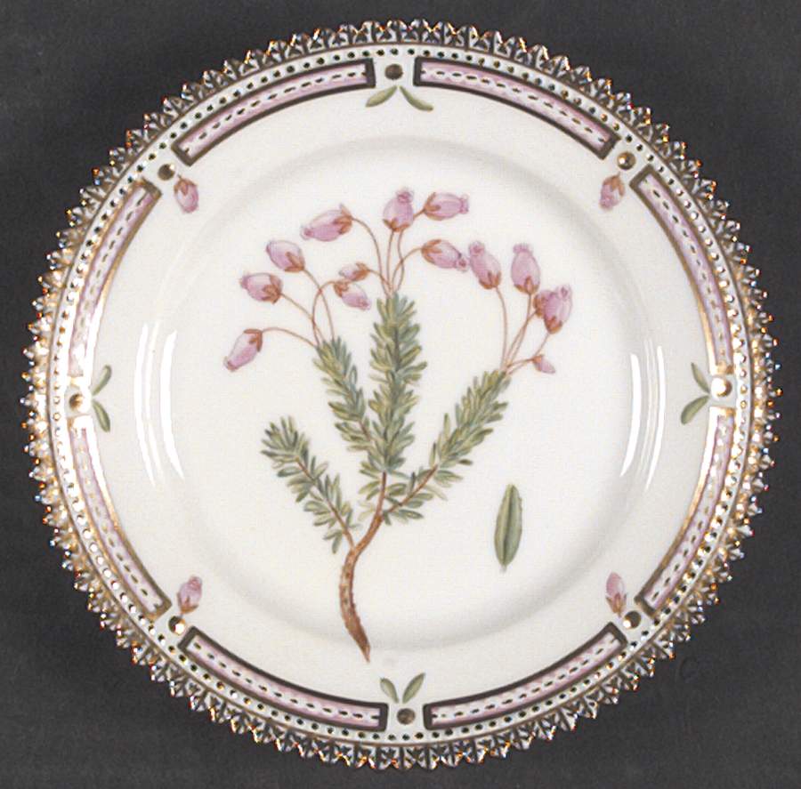 Flora Danica (1961 To Current) Bread & Butter Plate by Royal Copenhagen-1