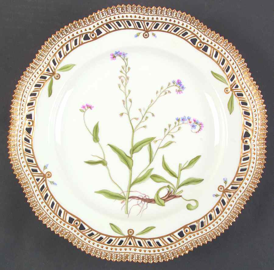 Flora Danica (1961 To Current) 10" Pierced Dinner Plate/Fruit Std-Myosotis silvat by Royal Copenhagen-1