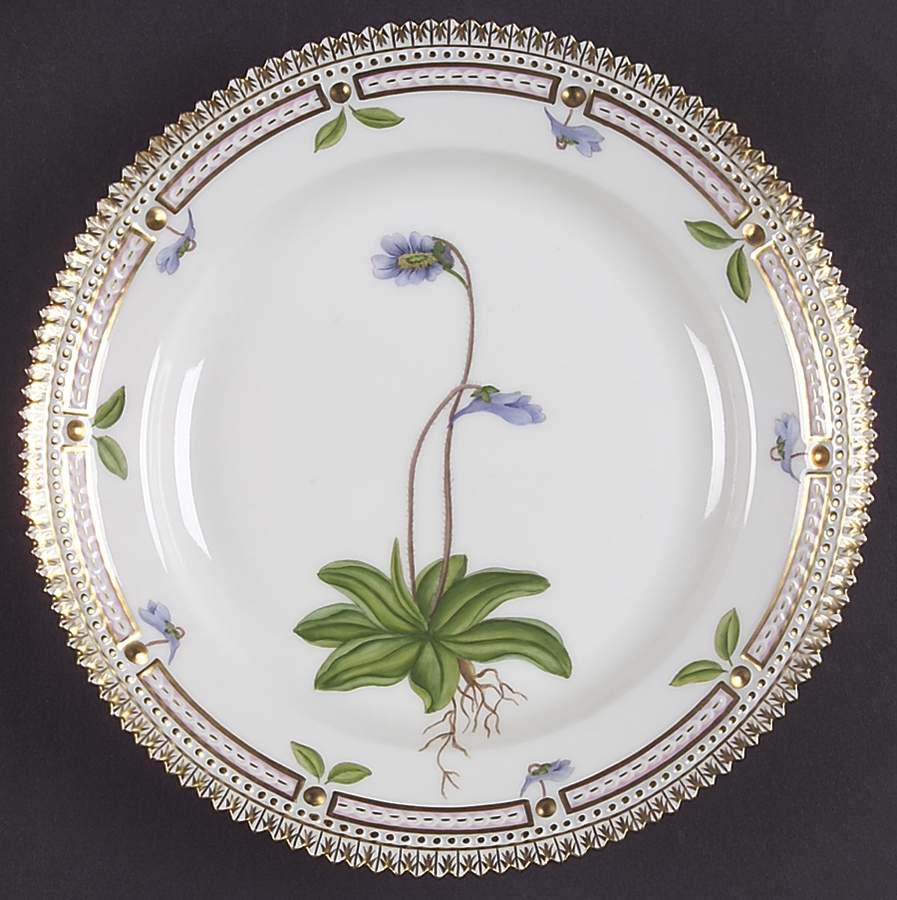 Flora Danica (1961 To Current) Salad Plate-Pinguicula vulgaris L. by Royal Copenhagen-1