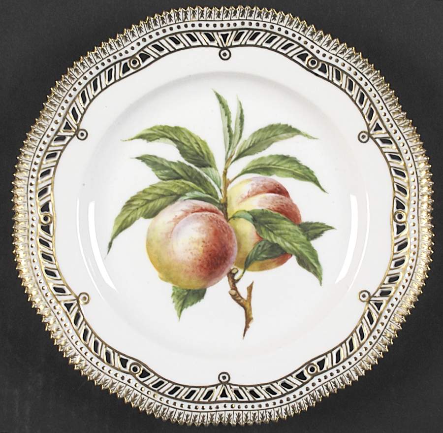 Flora Danica (1961 To Current) Fruit Service Plate by Royal Copenhagen-1