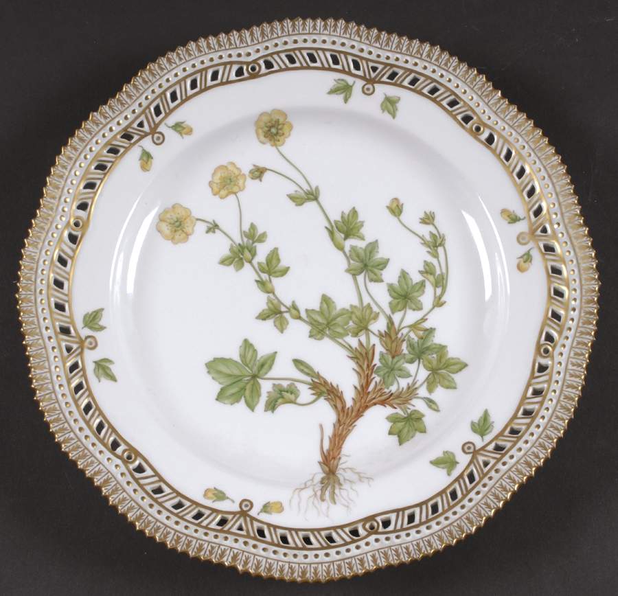Flora Danica (1961 To Current) 10" Pierced Dinner Plate/Fruit Std-Potentilla aure by Royal Copenhagen-1