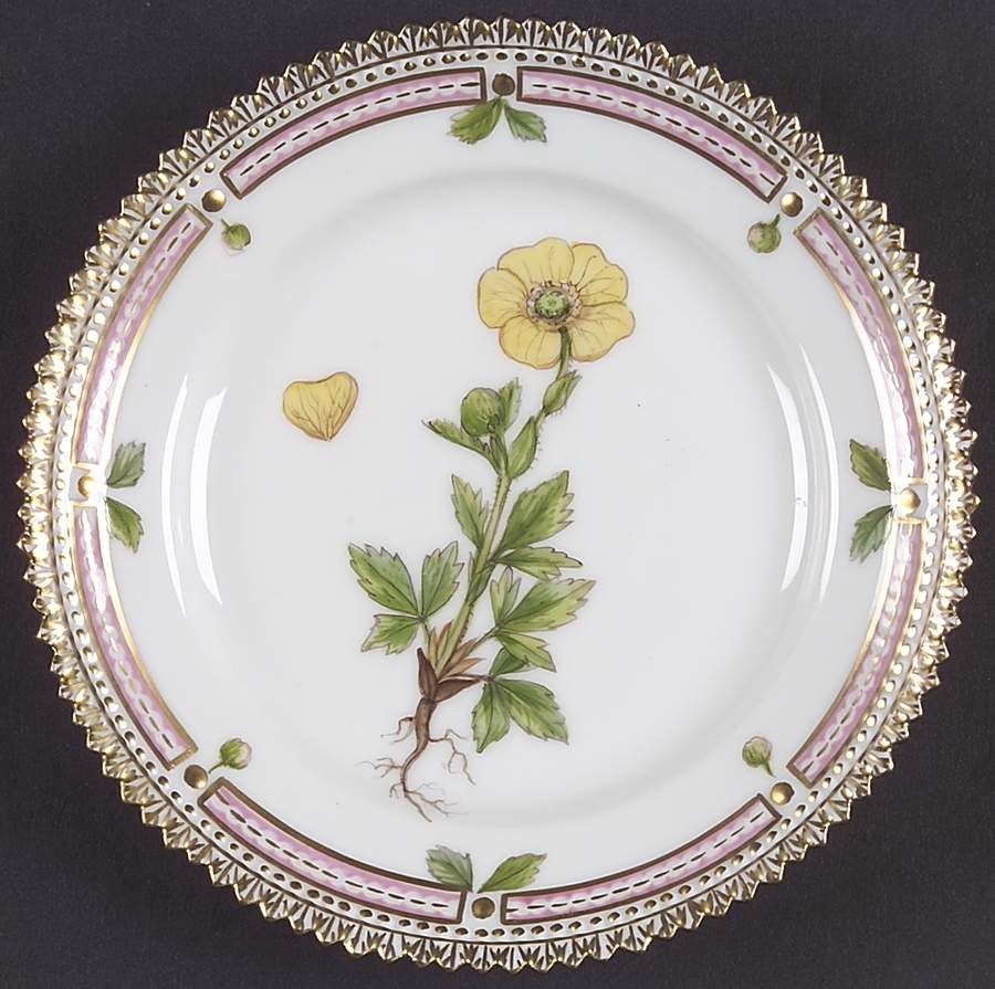 Flora Danica (1961 To Current) Bread & Butter Plate-Potentilla hirsuta Vahl msc by Royal Copenhagen-1