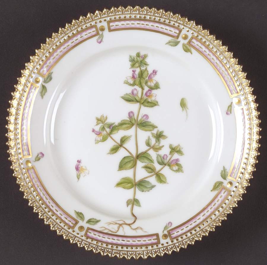 Flora Danica (1961 To Current) Bread & Butter Plate by Royal Copenhagen-1