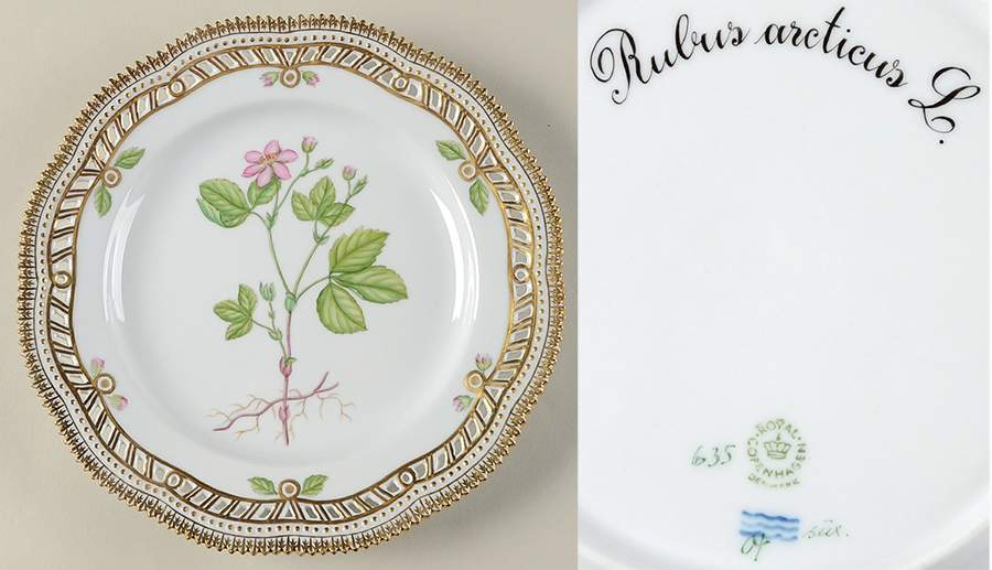 Flora Danica (1961 To Current) 9" Pierced Luncheon Plate/Fruit Std-rubus arcticus by Royal Copenhagen-1