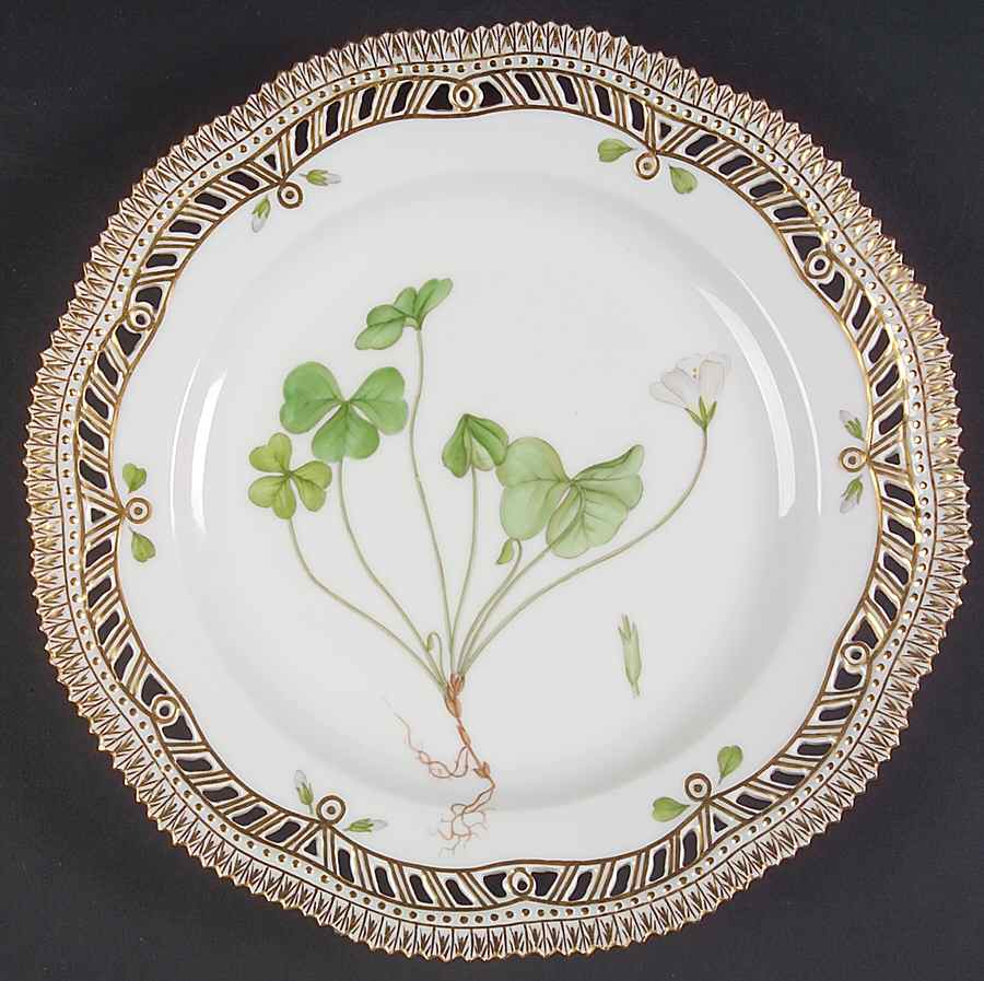 Flora Danica (1961 To Current) 9" Pierced Luncheon Plate/Fruit Std-Oxalis acetose by Royal Copenhagen-1