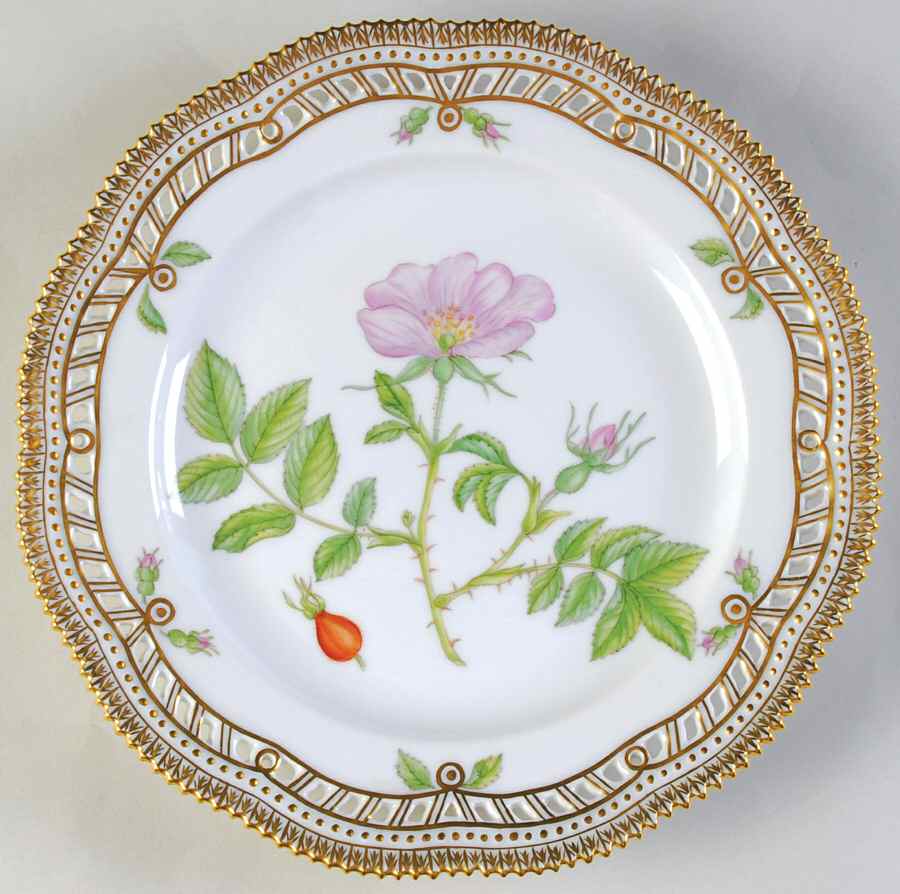 Flora Danica (1961 To Current) 9" Pierced Luncheon Plate/Fruit Std-Rosa tomentosa by Royal Copenhagen-1