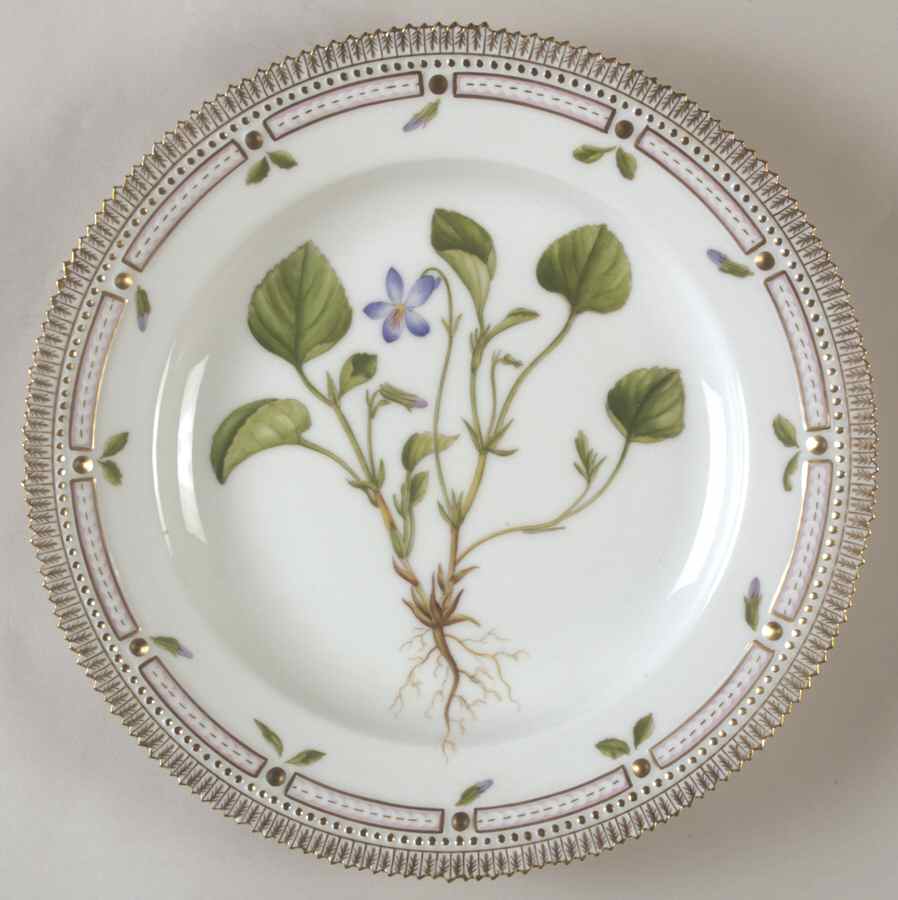 Flora Danica (1961 To Current) Dinner Plate-Viola canina L by Royal Copenhagen-1