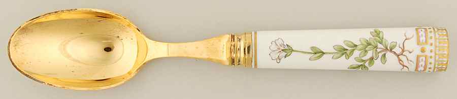 Flora Danica (1961 To Current) Dinner Spoon by Royal Copenhagen-1