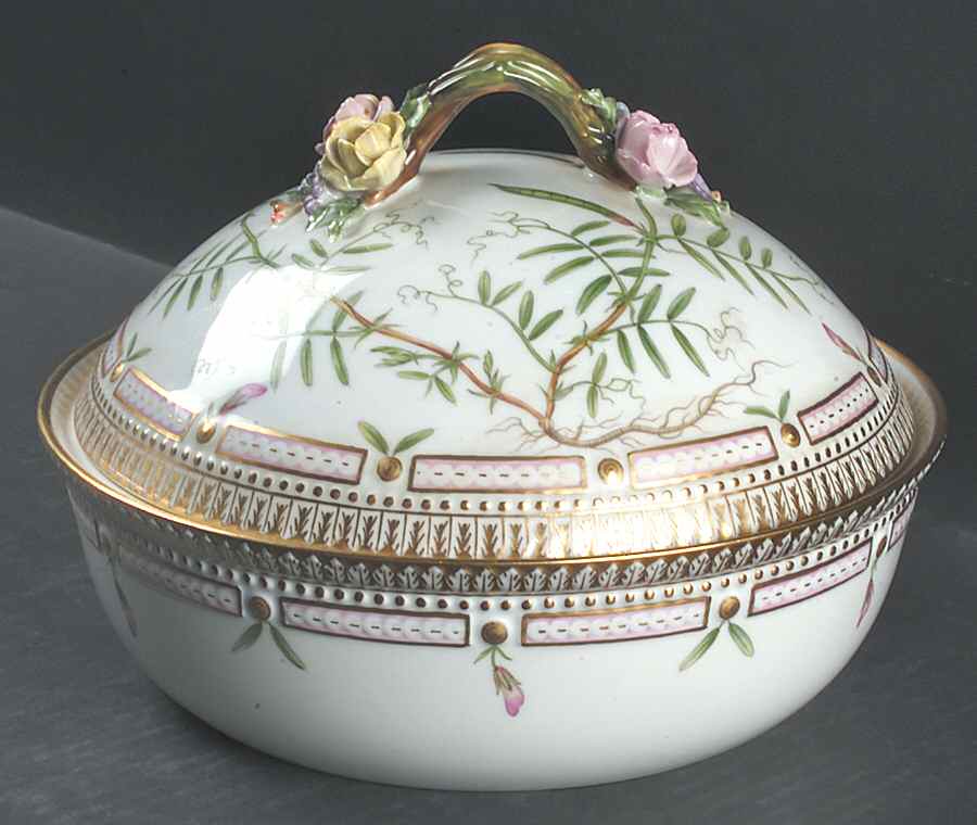 Flora Danica (1961 To Current) Round Covered Vegetable by Royal Copenhagen-1