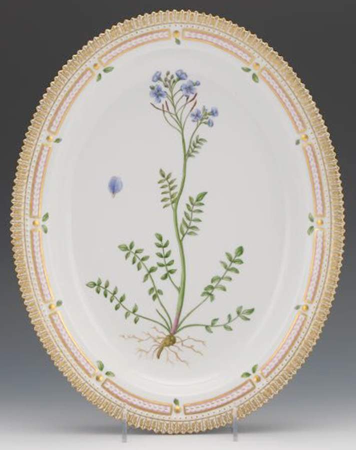 Flora Danica (1961 To Current) 14" Oval Serving Platter-Cardamine protensis by Royal Copenhagen-1