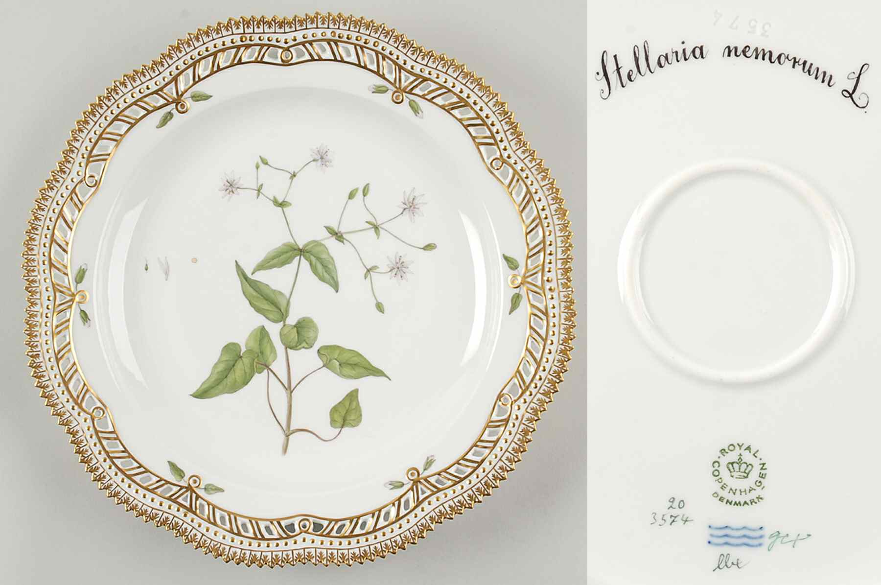 Flora Danica (1961 To Current) 11" Round Pierced Platter-Stellaria nemorum L by Royal Copenhagen-1