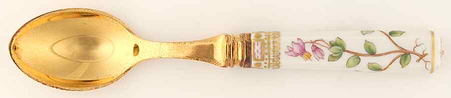 Flora Danica (1961 To Current) Dessert Spoon by Royal Copenhagen-1