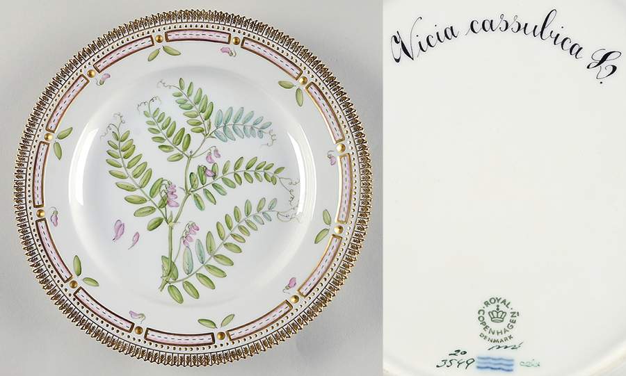 Flora Danica (1961 To Current) Dinner Plate-Vicia cassubica L by Royal Copenhagen-1