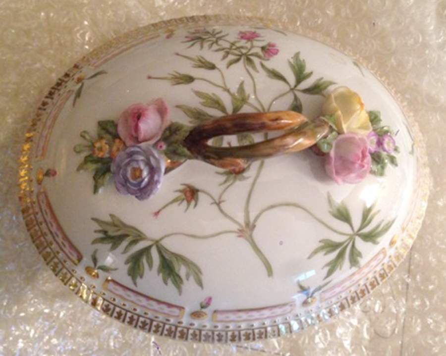 Flora Danica (1961 To Current) Large Sugar Bowl No Lid-Batroichium Petiveri Koch by Royal Copenhagen-1