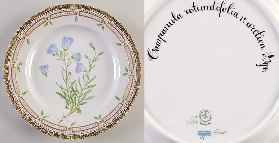Flora Danica (1961 To Current) Dinner Plate-Campanula rotundifolia v arctica Lge by Royal Copenhagen-1