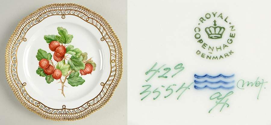 Flora Danica (1961 To Current) 9" Pierced Luncheon Plate/Fruit Stand-Red Gooseberry by Royal Copenhagen-1