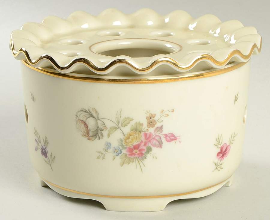 Frijsenborg 2 Piece Warmer Stand by Royal Copenhagen-1