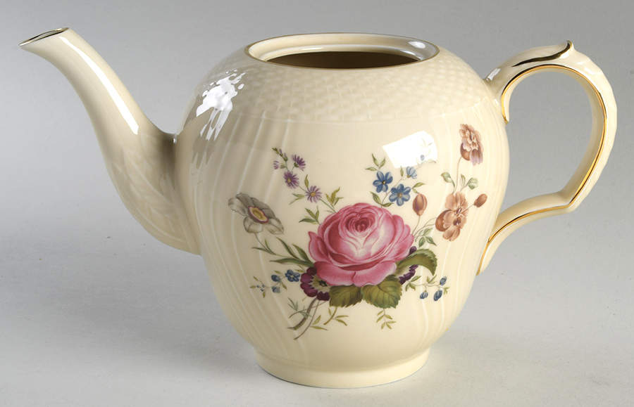 Frijsenborg Teapot No Lid by Royal Copenhagen-1