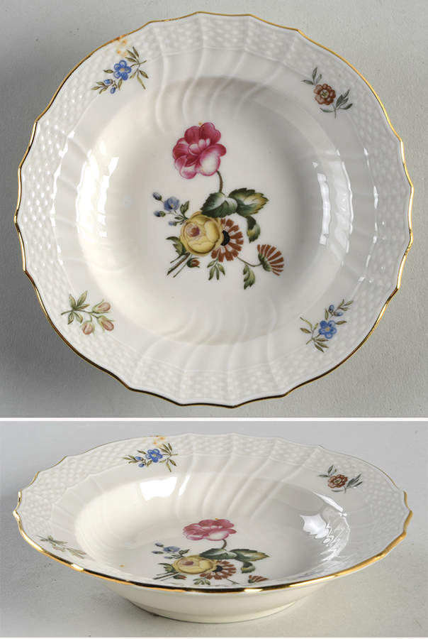 Frijsenborg Rim Fruit/Dessert (Sauce) Bowl by Royal Copenhagen-1