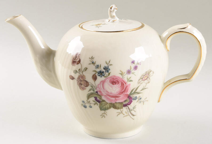 Frijsenborg Teapot & Lid by Royal Copenhagen-1