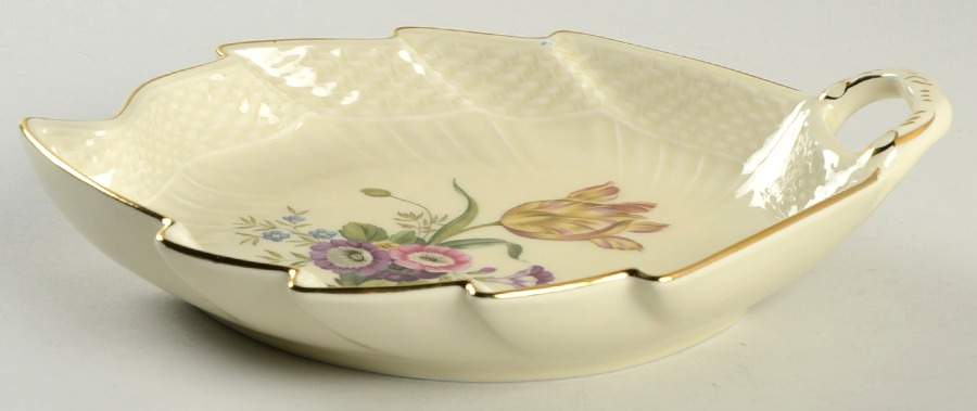 Frijsenborg Leaf Shape Pickle Dish by Royal Copenhagen-1