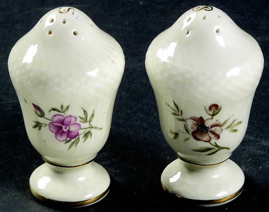 Frijsenborg Salt & Pepper Set by Royal Copenhagen-1