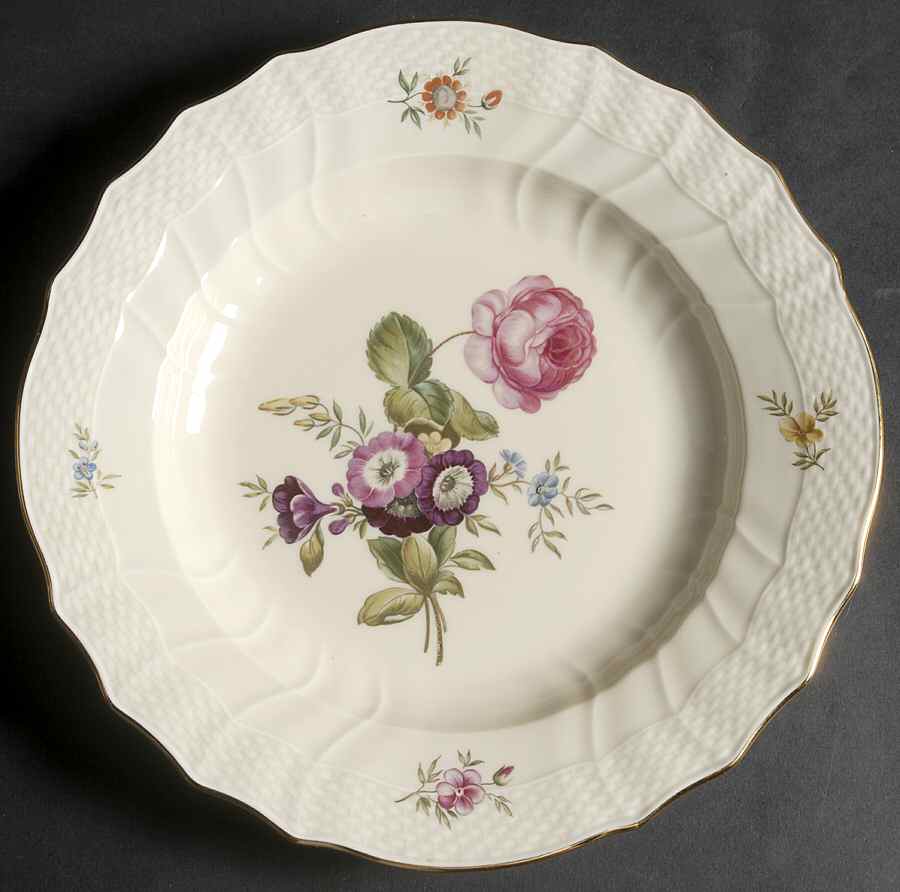 Frijsenborg Dinner Plate by Royal Copenhagen-1