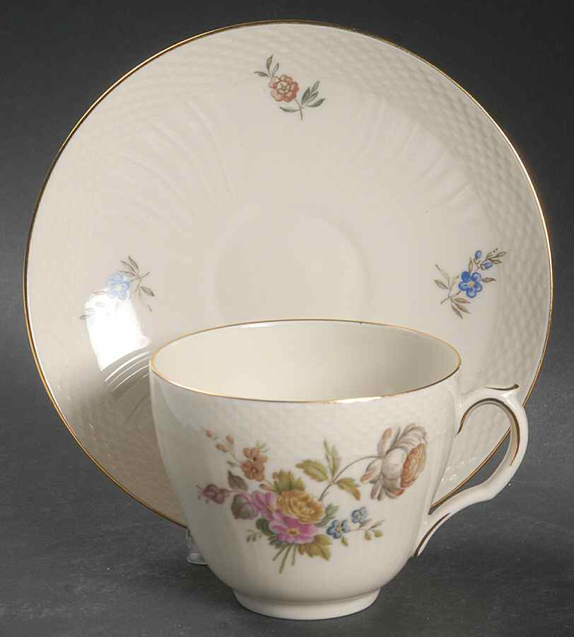 Frijsenborg Flat Cup & Saucer Set by Royal Copenhagen-1
