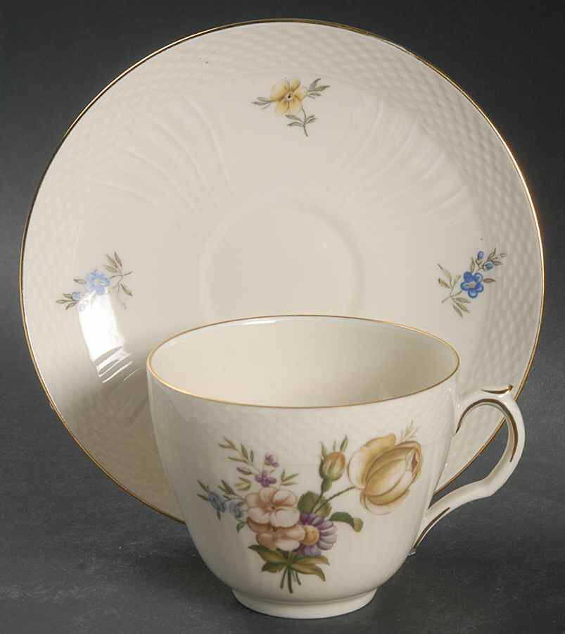 Frijsenborg Flat Cup & Saucer Set by Royal Copenhagen-1
