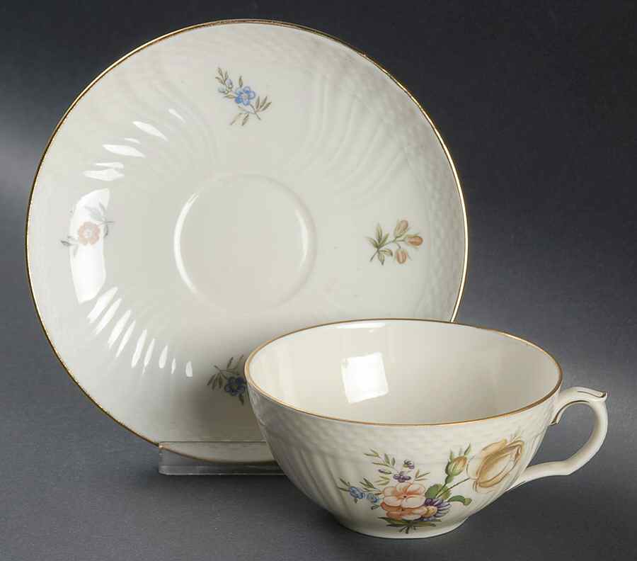 Frijsenborg Flat Cup & Saucer Set by Royal Copenhagen-1