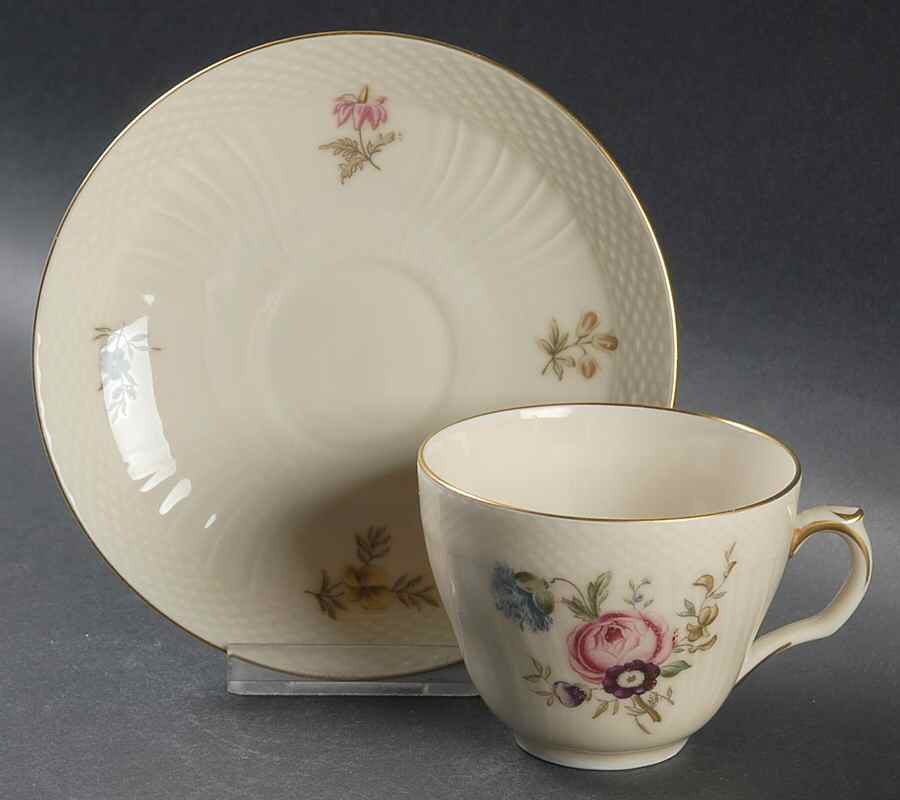 Frijsenborg Flat Cup & Saucer Set by Royal Copenhagen-1