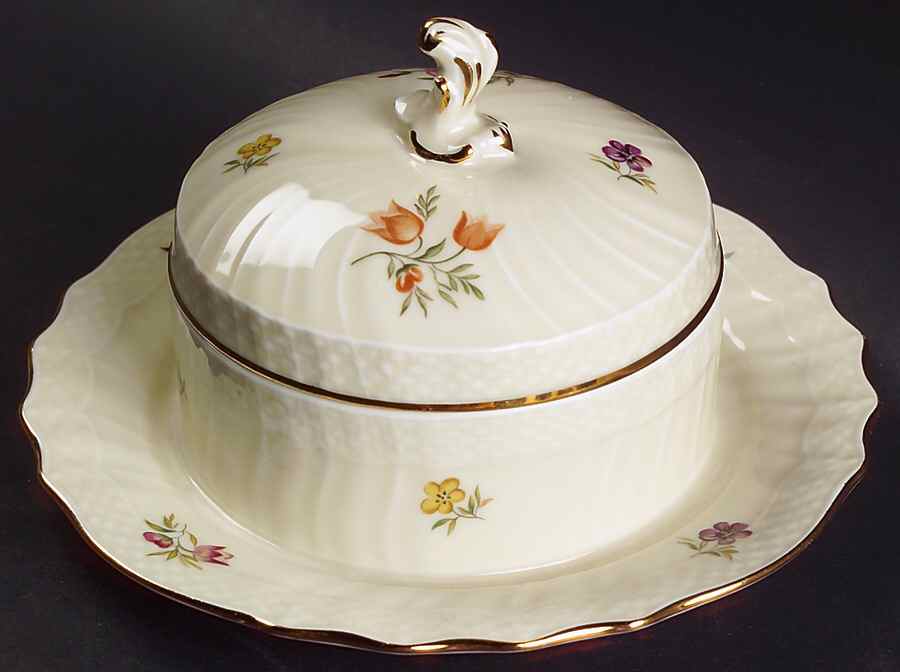 Frijsenborg Round Covered Butter by Royal Copenhagen-1