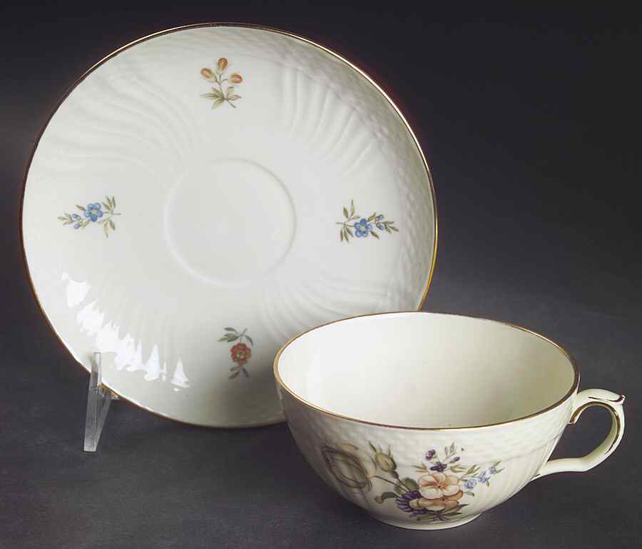 Frijsenborg Flat Cup & Saucer Set by Royal Copenhagen-1