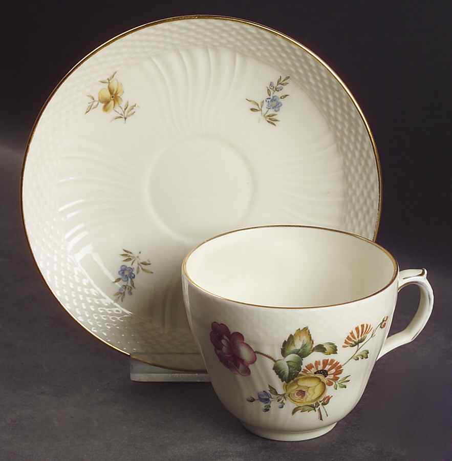 Frijsenborg Flat Cup & Saucer Set by Royal Copenhagen-1